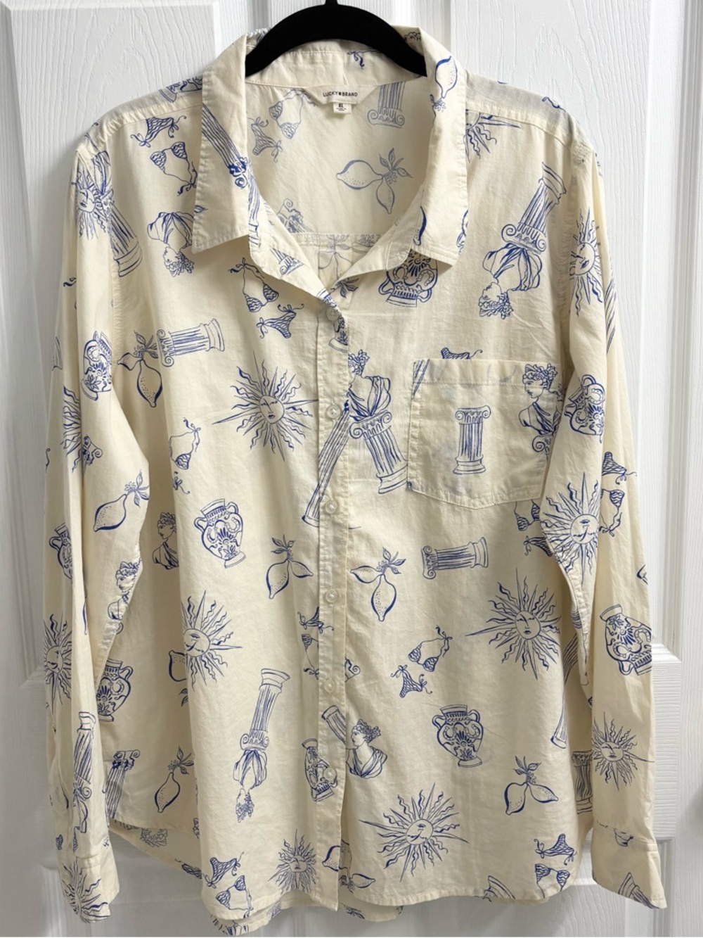 Lucky Brand Collared Button Up Vacation Print Shirt Womens XL Cream Blue